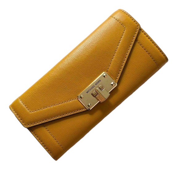 MICHAEL KORS leather wallet mustard yellow new condition - Picture 1 of 4